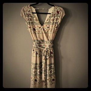 Daniel Rainn V-neck Tie Waist Dress